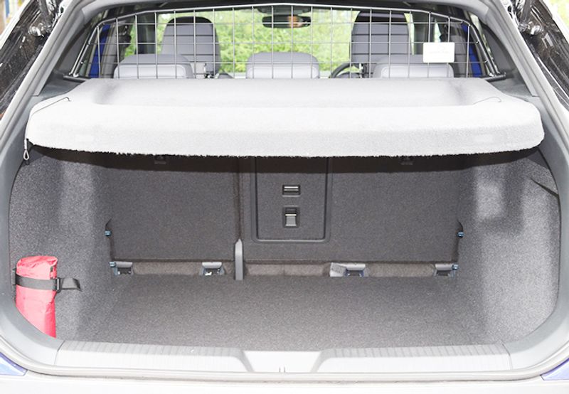 VW ID.4 hunde- / bagasjegitter - med og uten skillevegg