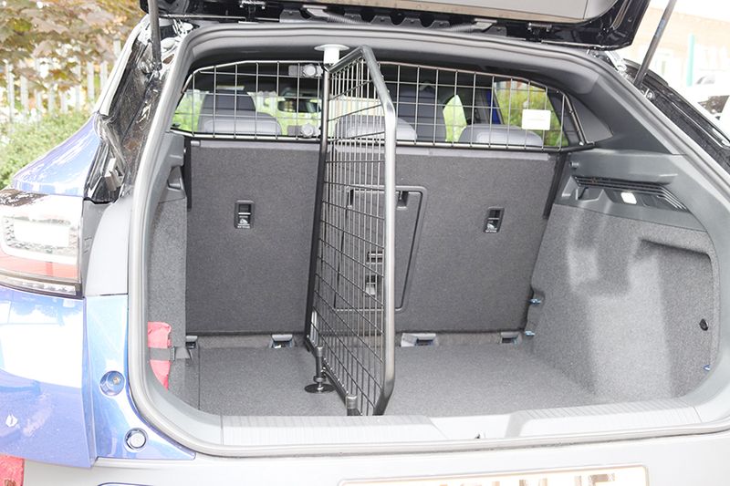 VW ID.4 hunde- / bagasjegitter - med og uten skillevegg