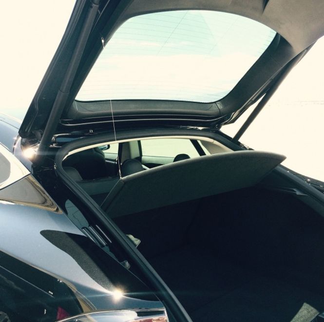 Hovedbilde Auto-lift kit til hattehylle Tesla Model S