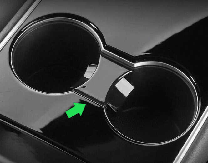 Hovedbilde Koppholder-innsats Tesla Model 3 (<-- 2020)