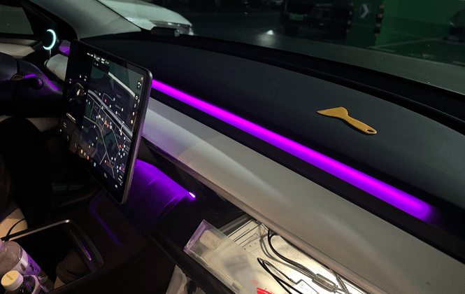 Hovedbilde Ambient light Tesla Model 3 & Y