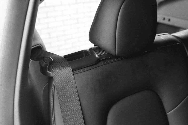 Setebelteguide m/kroker baksete - Tesla Model Y