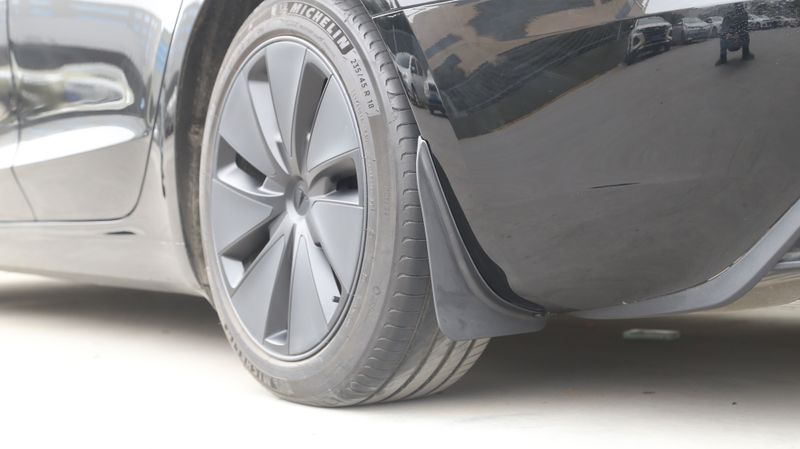 Premium Mudflaps Tesla Model 3 Highland - 4 pcs