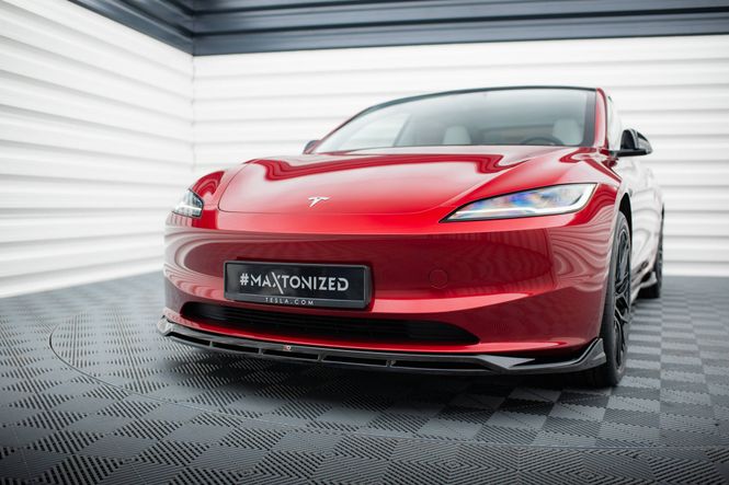 Main Image Front splitter V.1 Tesla Model 3 Highland Maxton Design