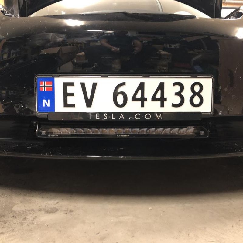 Lazer Elite18 13500 lumen - Tesla Model 3 - ekstralyspakke